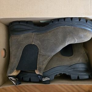 Men's Blundstone 2322 Waxed Suede Dark Olive